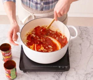 tomato paste cooking